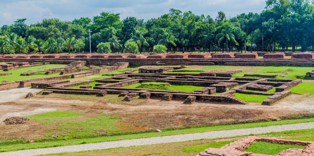Partial view of the Somapura Mahavihara courtyard. Many of the most important temples in Southeast Asia took their inspiration from the great learning centre of Paharpur. – © Matyas Rehak / Shutterstock